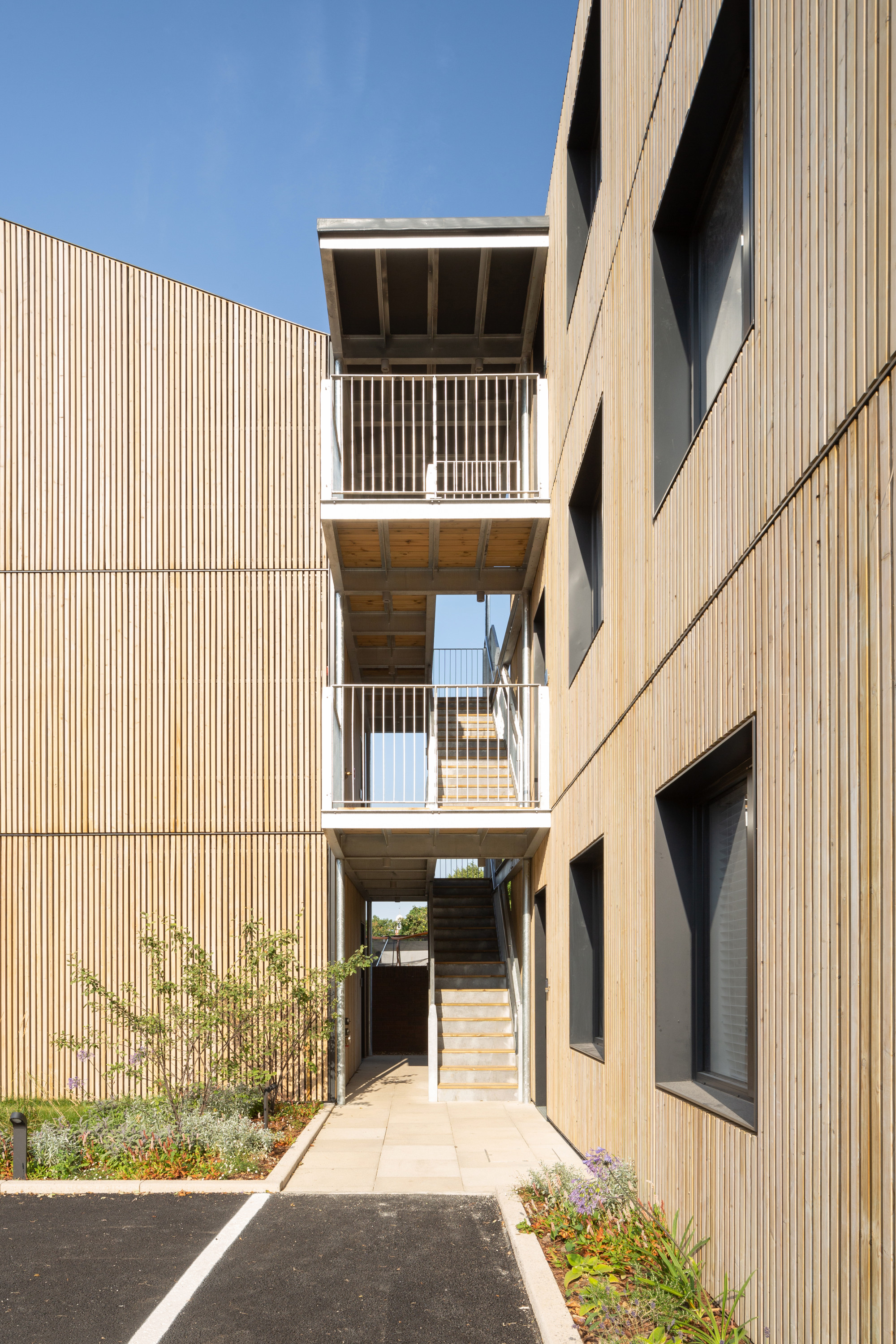 Chobham 49 Agnese Sanvito