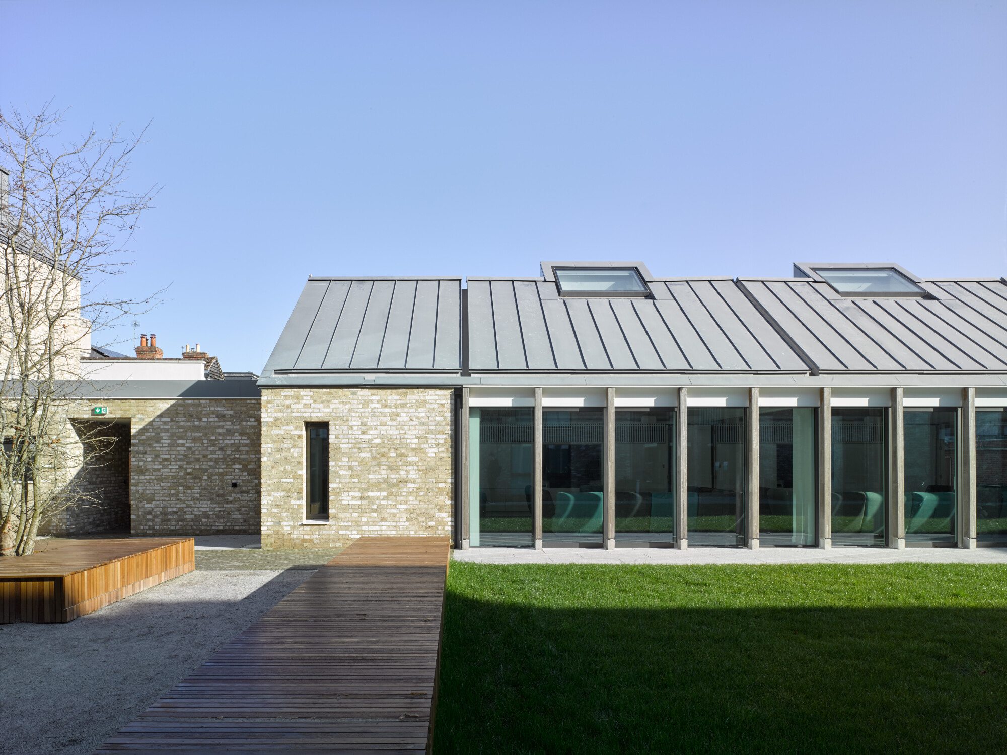 NGUT 1522 Oxford Allies Morrison Nick Guttridge 018