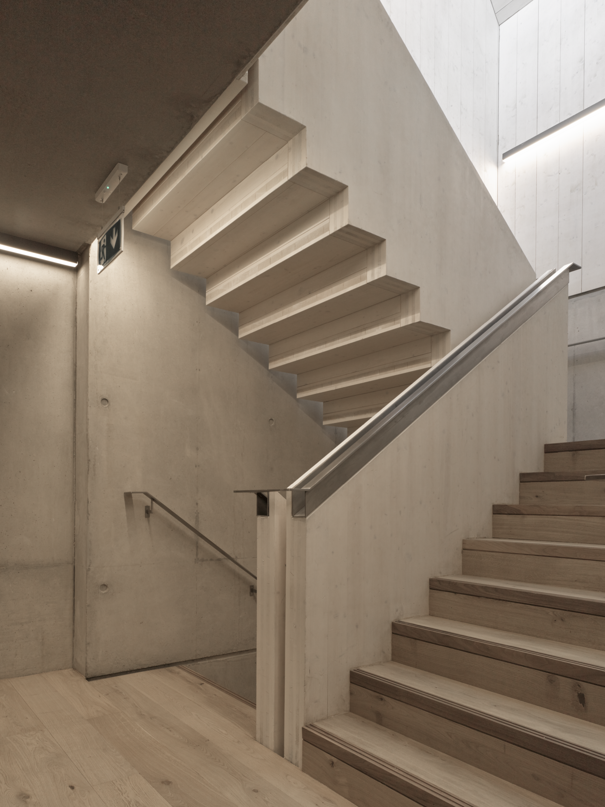 NGUT 1522 Oxford Allies Morrison Nick Guttridge 109