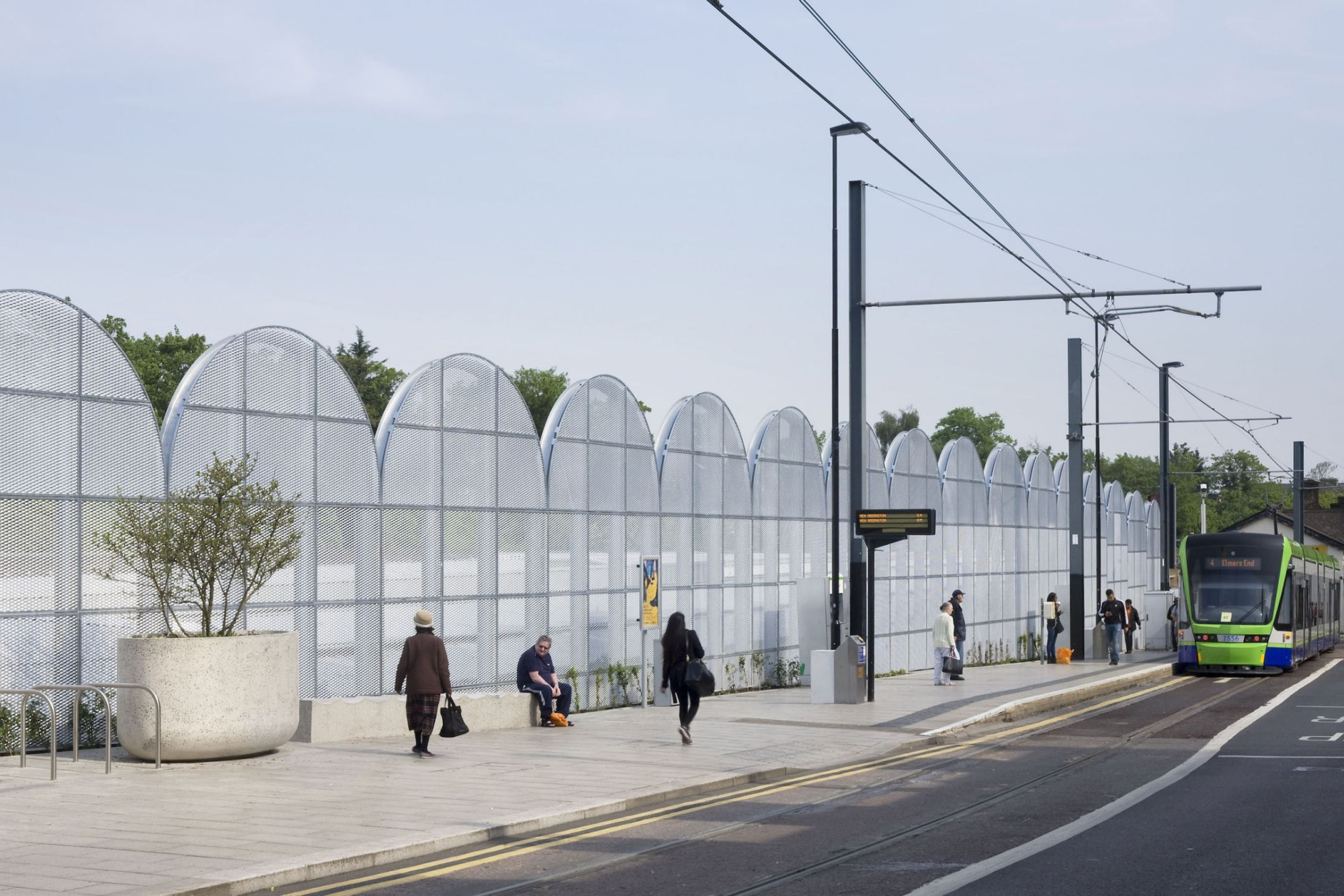 east west croydon interchange 01 2400x