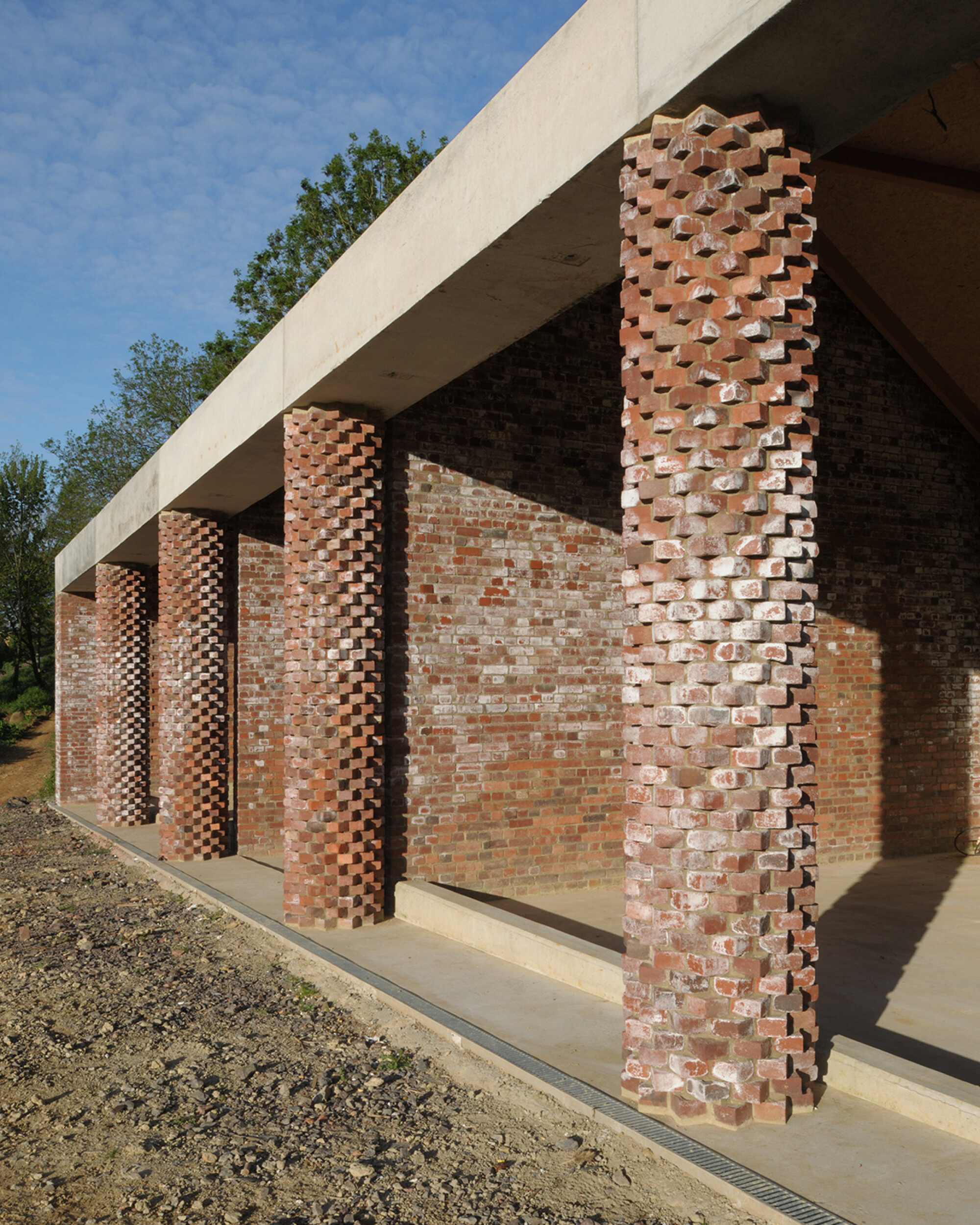 STA Hadspen Hay Barn DG 12