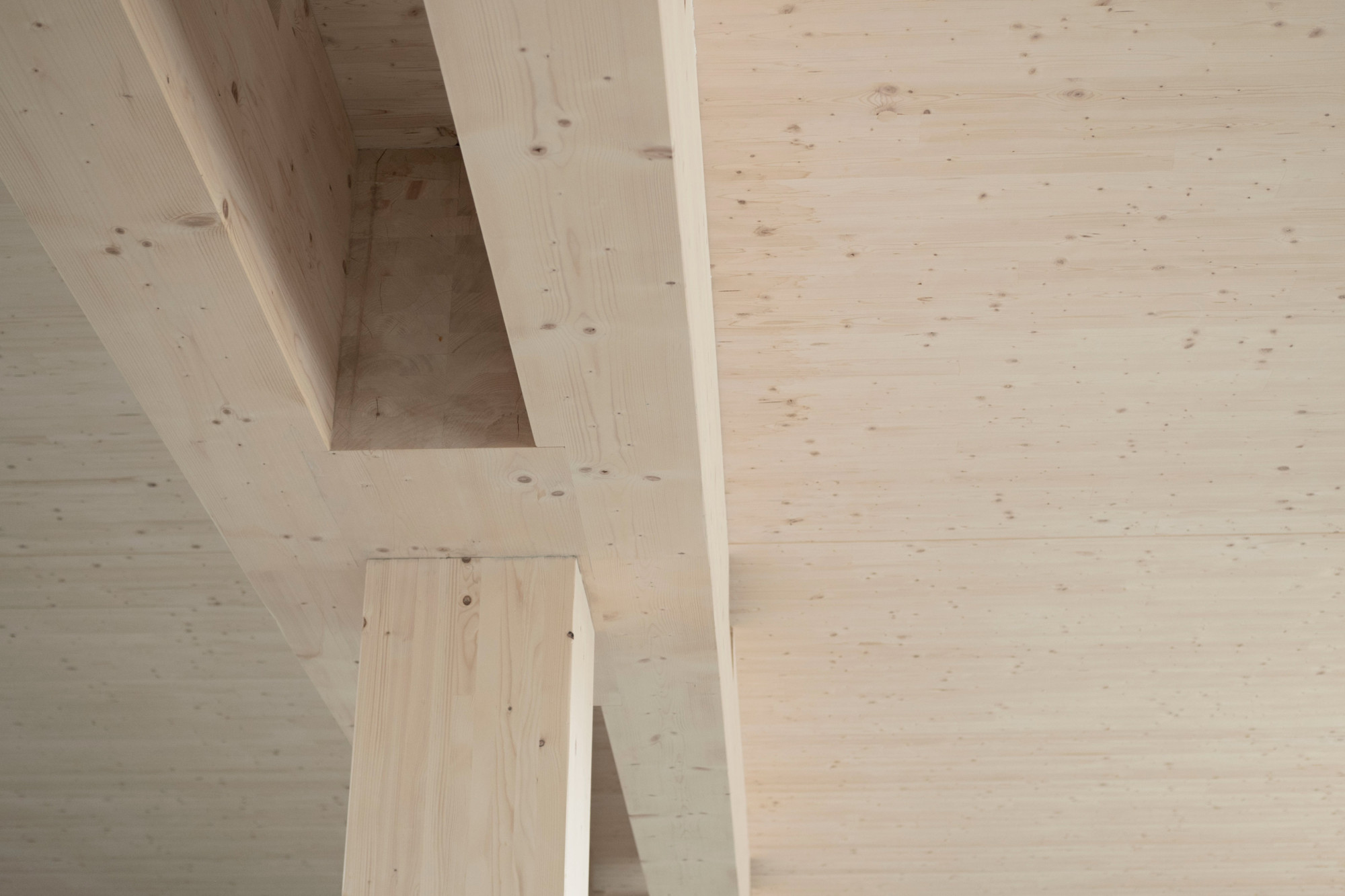 waugh thistleton architects sugar house island construction credit ce 5Dm55Al