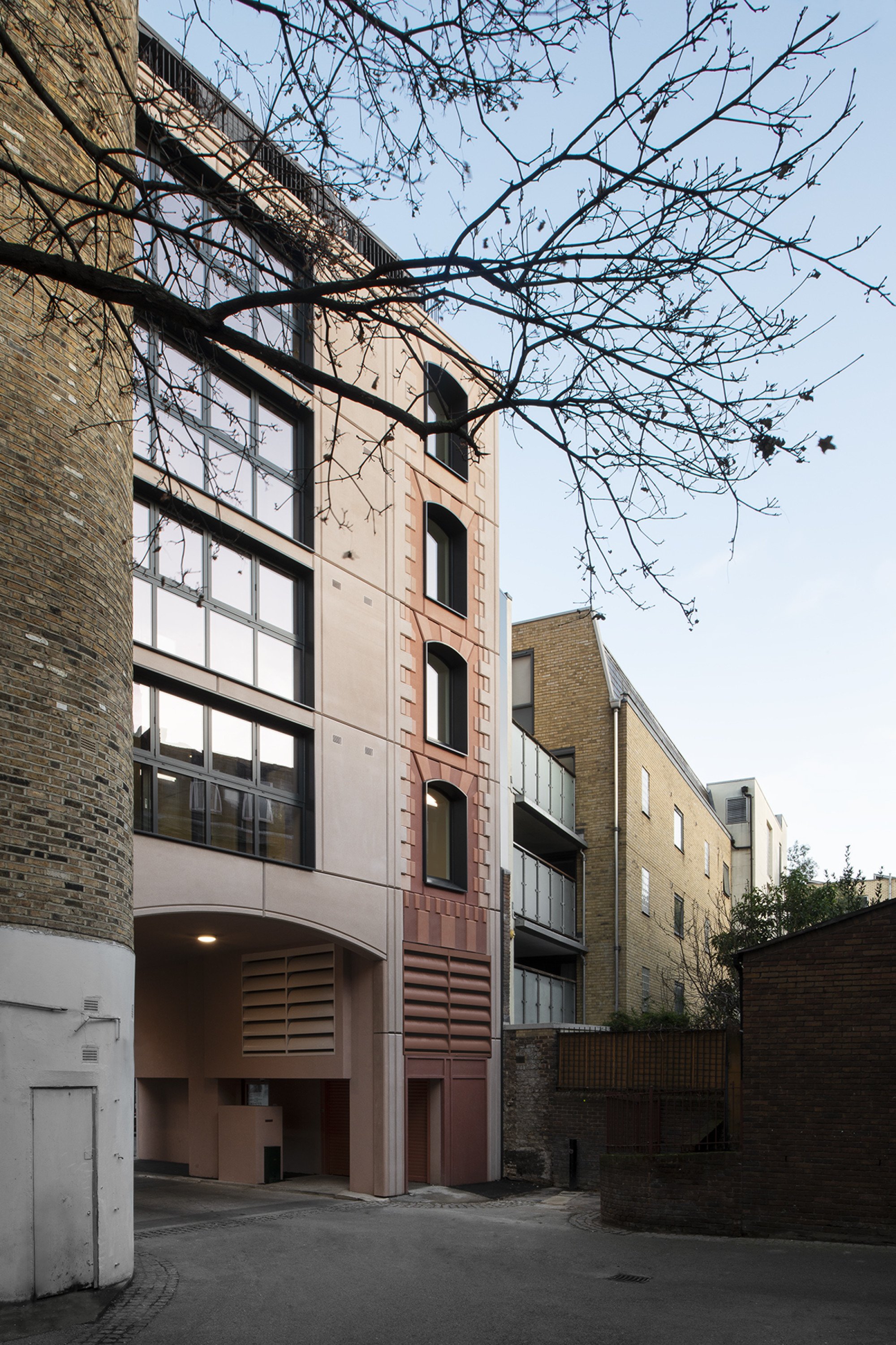 2512 Drummond St Gilbert McCarragher 012 1800